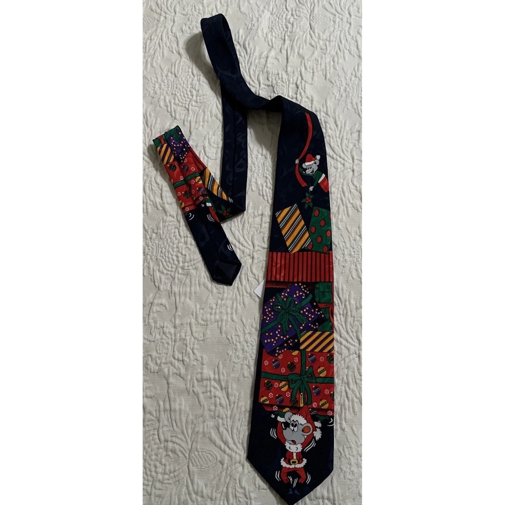 Surrey Christmas Mouse Y2K Cartoon Novelty Neck Tie Necktie Vintage Holiday NEW!